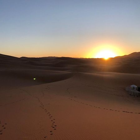 Erg Chebbi Starlight Camp Hotel Merzouga Exterior foto